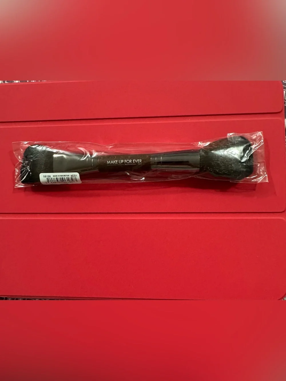 NIB MAKE UP FOR EVER #158 Double-Ended Sculpting Brush
